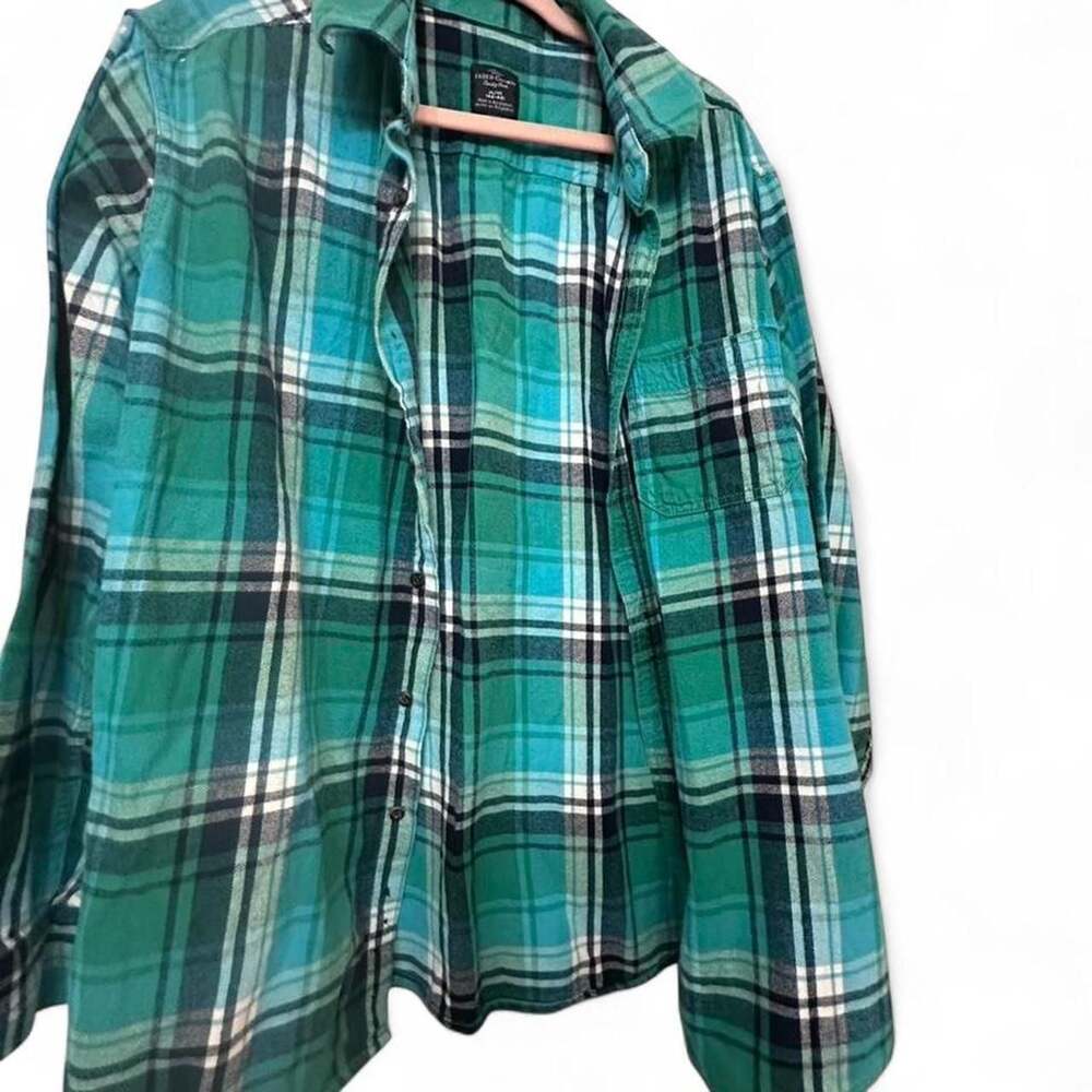 Faded Glory Green Plaid Flannel Button Up Shirt